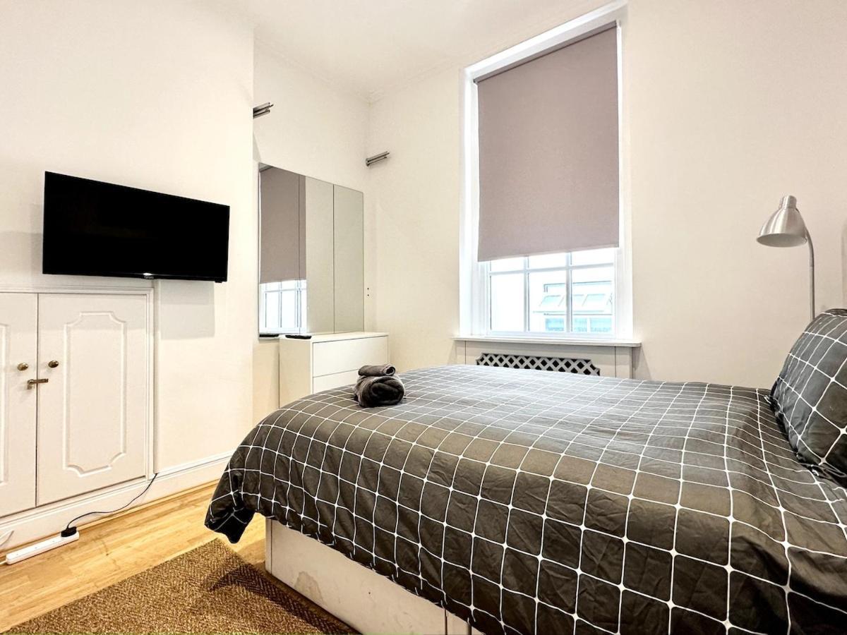 Serene Place In London City Centre Екстериор снимка